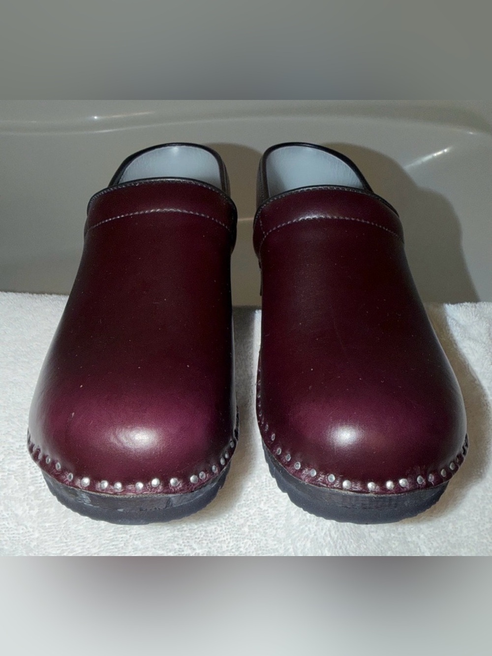 Women's Troentorp Van Gogh Clog in Bordeaux - size 39 (8.5)